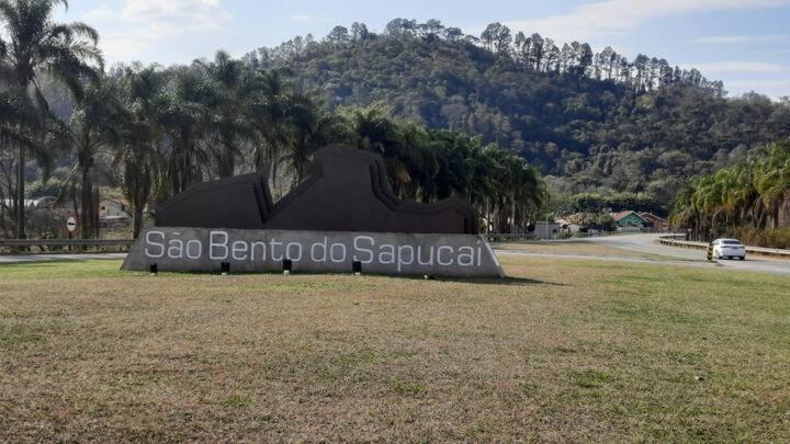 Casa Do Descanso Em São Bento do Sapucaí Buitenkant foto